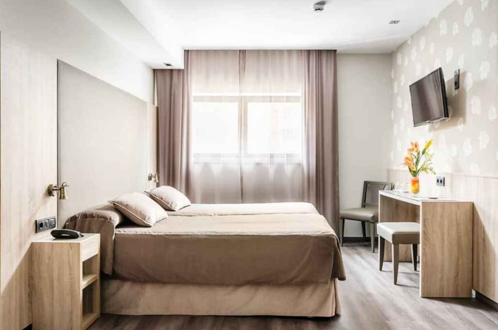 habitación hotel civera teruel