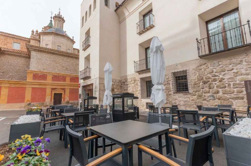 terraza hotel palacio de la marquesa teruel