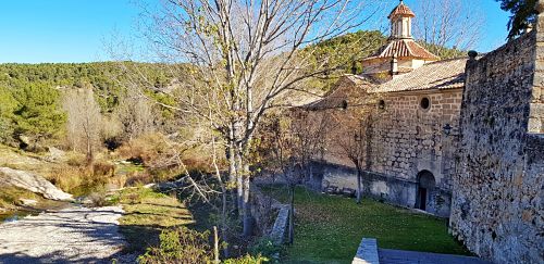 exterior Santuario virgen de la fuente