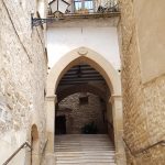 Escalinata y portal de Calaceite